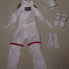 Полный аутфит Барби Barbie Samantha Cristoforetti новый