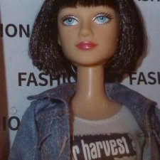 Шарнирная Defa Lucy брюнетка - Джинсовая коллекция - размер Барби - NRFB