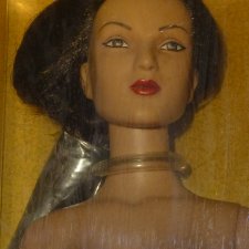 Редкая Тоннер Tonner Ava Ultra Basic NRFB с автографом Р.Тоннера, 16 дюймов