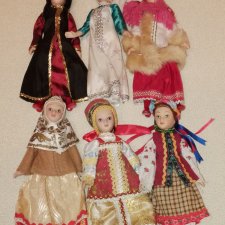 Коллекция кукол в народных костюмах (6 кукол, одним лотом)