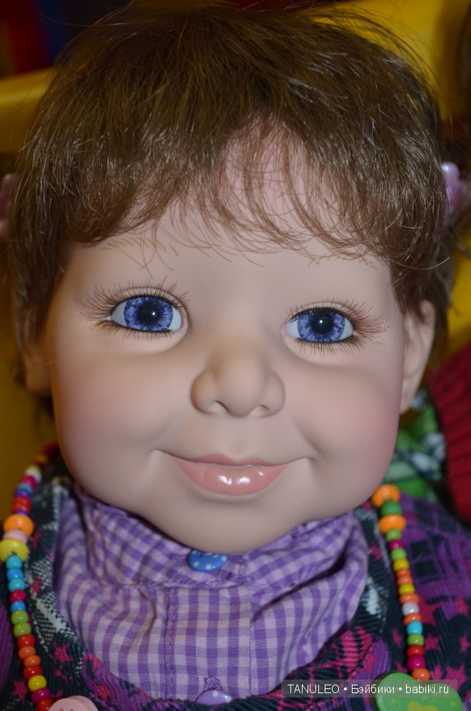 Девочка позитивчик Adora Doll (фото 10)