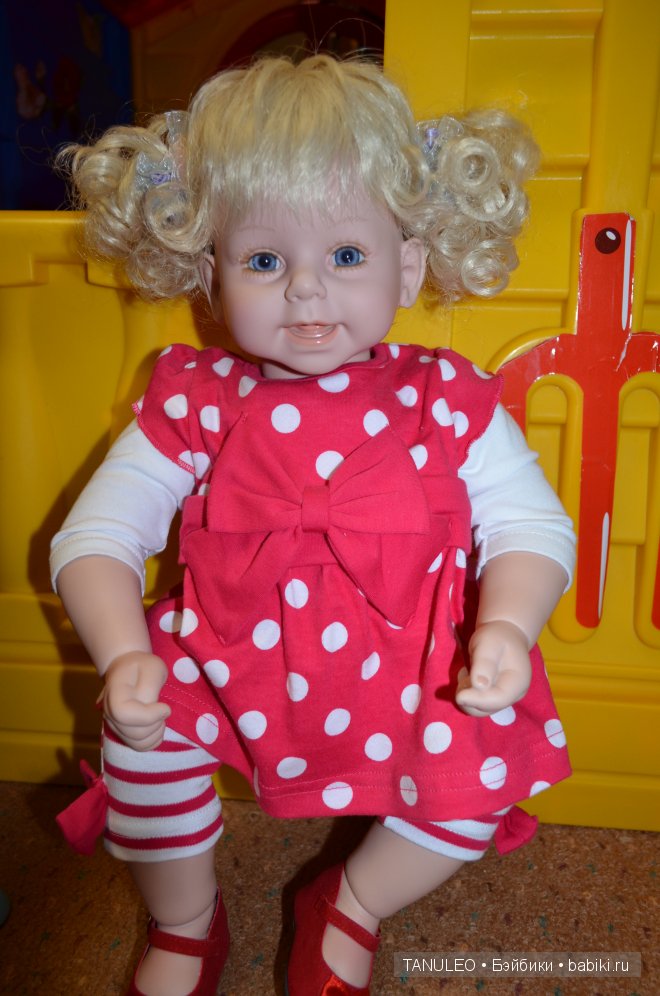 Девочка позитивчик Adora Doll (фото 4)