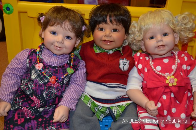 Девочка позитивчик Adora Doll (фото 9)