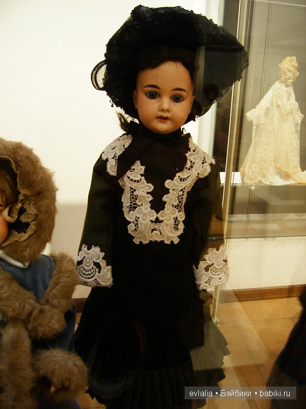 Выставка "Мода по-взрослому: истории из кукольного гардероба" в Музее Царицыно в Москве 2014 (фото 2)