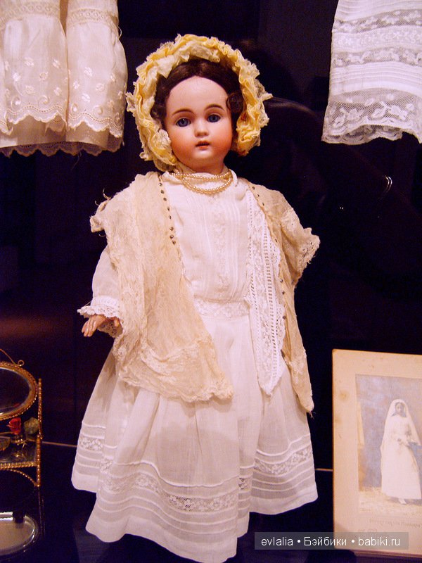 Выставка Мода по-взрослому: истории из кукольного гардероба в Музее Царицыно в Москве 2014