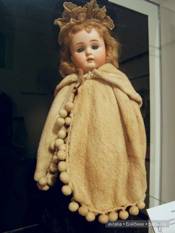 Выставка Мода по-взрослому: истории из кукольного гардероба в Музее Царицыно в Москве 2014