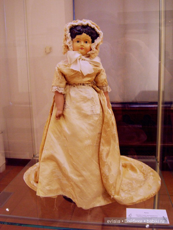 Выставка "Мода по-взрослому: истории из кукольного гардероба" в Музее Царицыно в Москве 2014