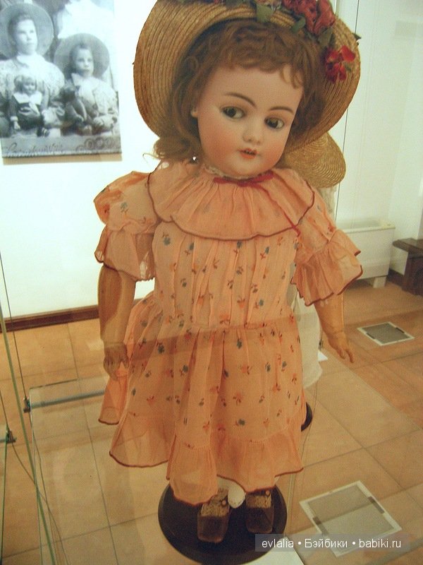 Выставка "Мода по-взрослому: истории из кукольного гардероба" в Музее Царицыно в Москве 2014 (фото 7)