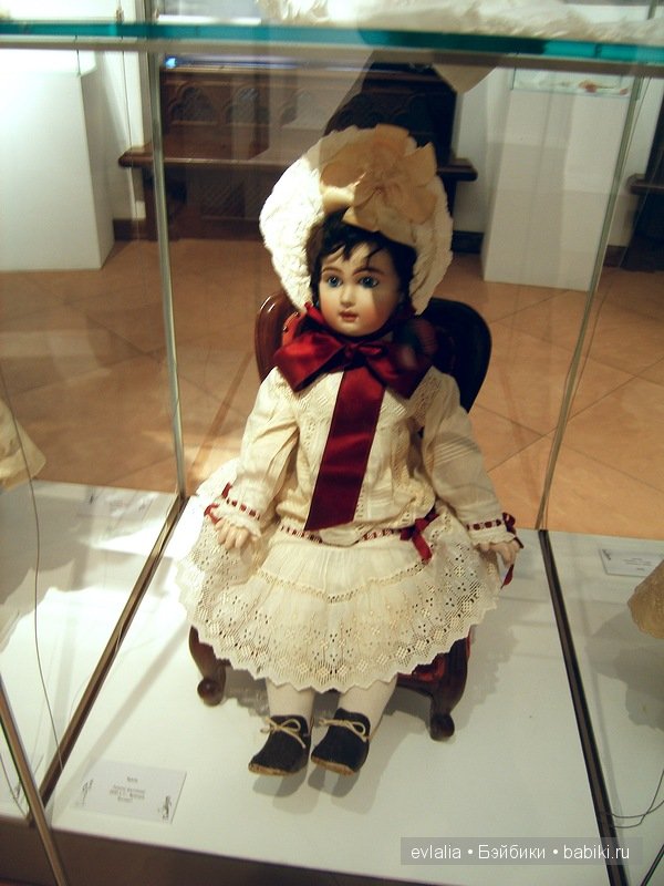 Выставка "Мода по-взрослому: истории из кукольного гардероба" в Музее Царицыно в Москве 2014 (фото 9)