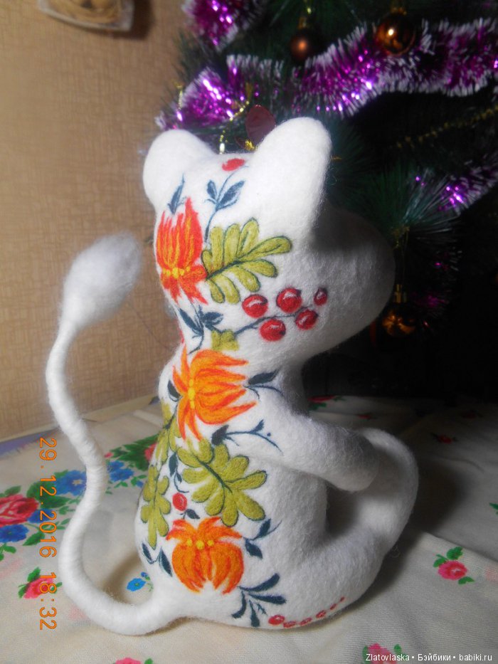 Муми Тролль и Петриковская роспись. Валяние из шерсти (фото 7)