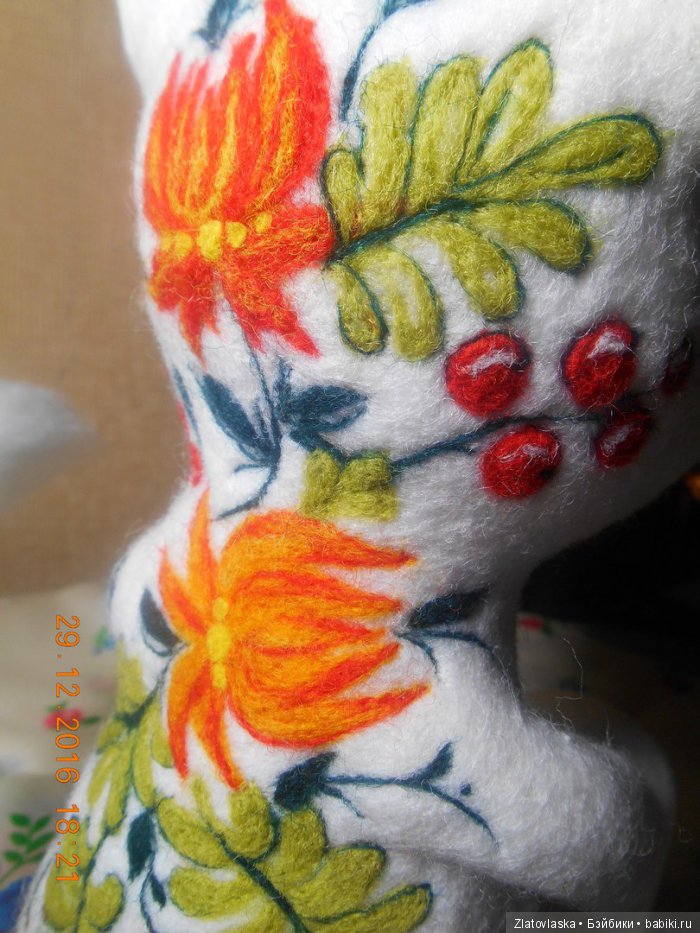 Муми Тролль и Петриковская роспись. Валяние из шерсти (фото 6)