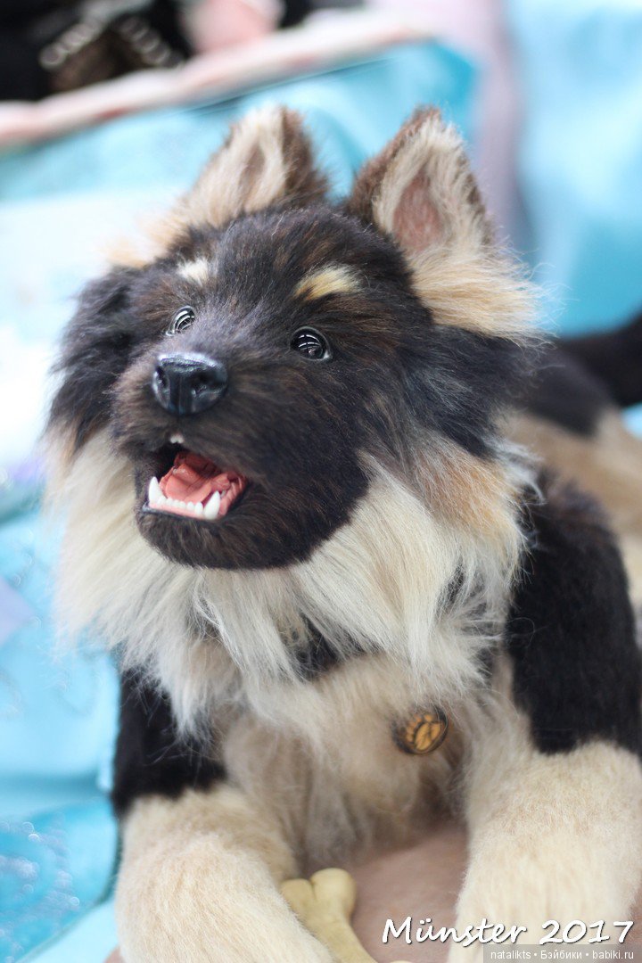 Вторая часть . Мишки и другие" плюшики" Teddy Bär Total 2017