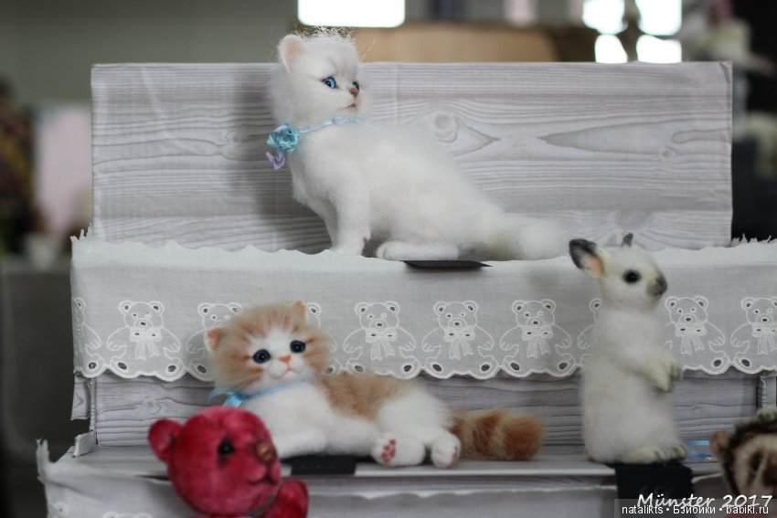 Вторая часть . Мишки и другие" плюшики" Teddy Bär Total 2017