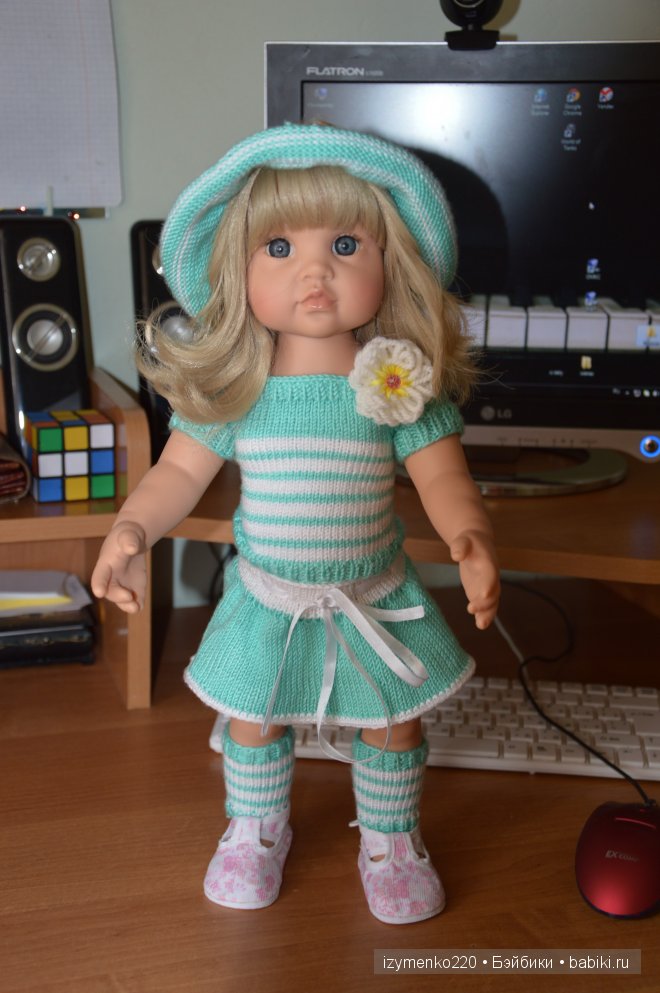 Оооочень полезная штучка. Изготовление цветов из ниток