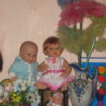 Вот как мы любим играть. Испанские куклы