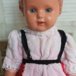 Редкая,старенькая куколка Juwel,немецкой компании Schildkroet . 50-е годы. Снизила цену.