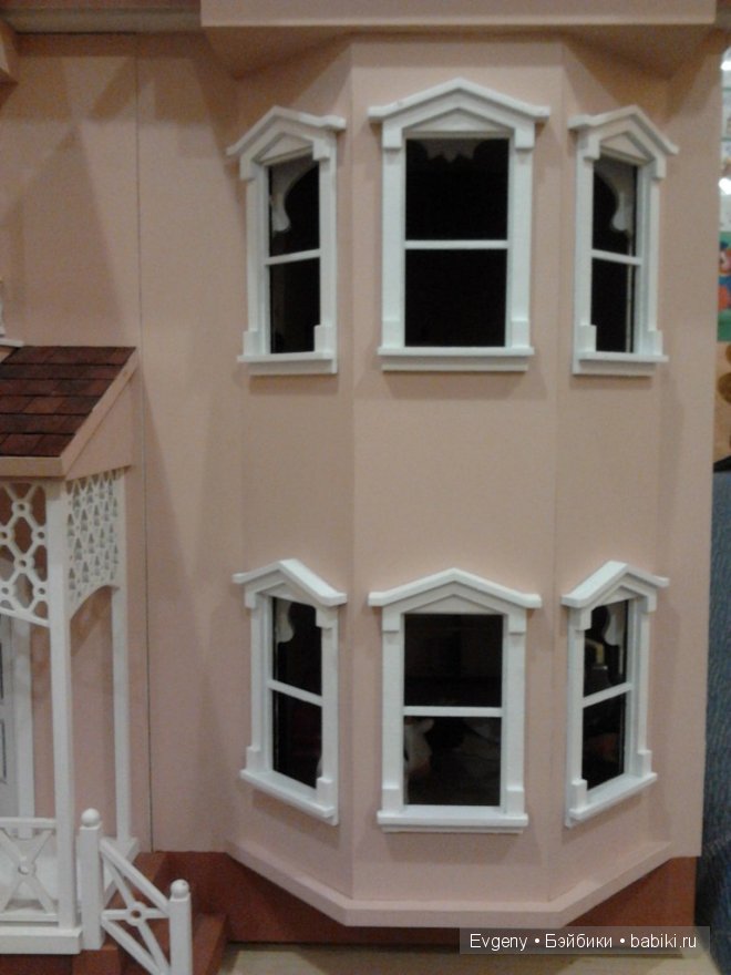 Домик для кукол