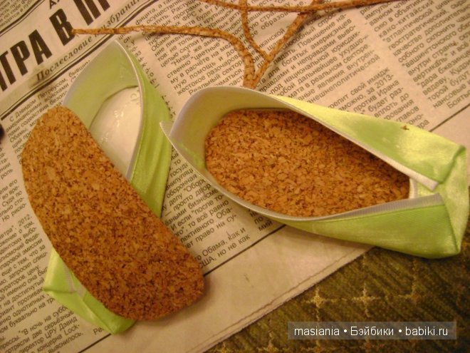 Мастер класс. Туфельки для куклы - это Просто! Атласные (фото 3)