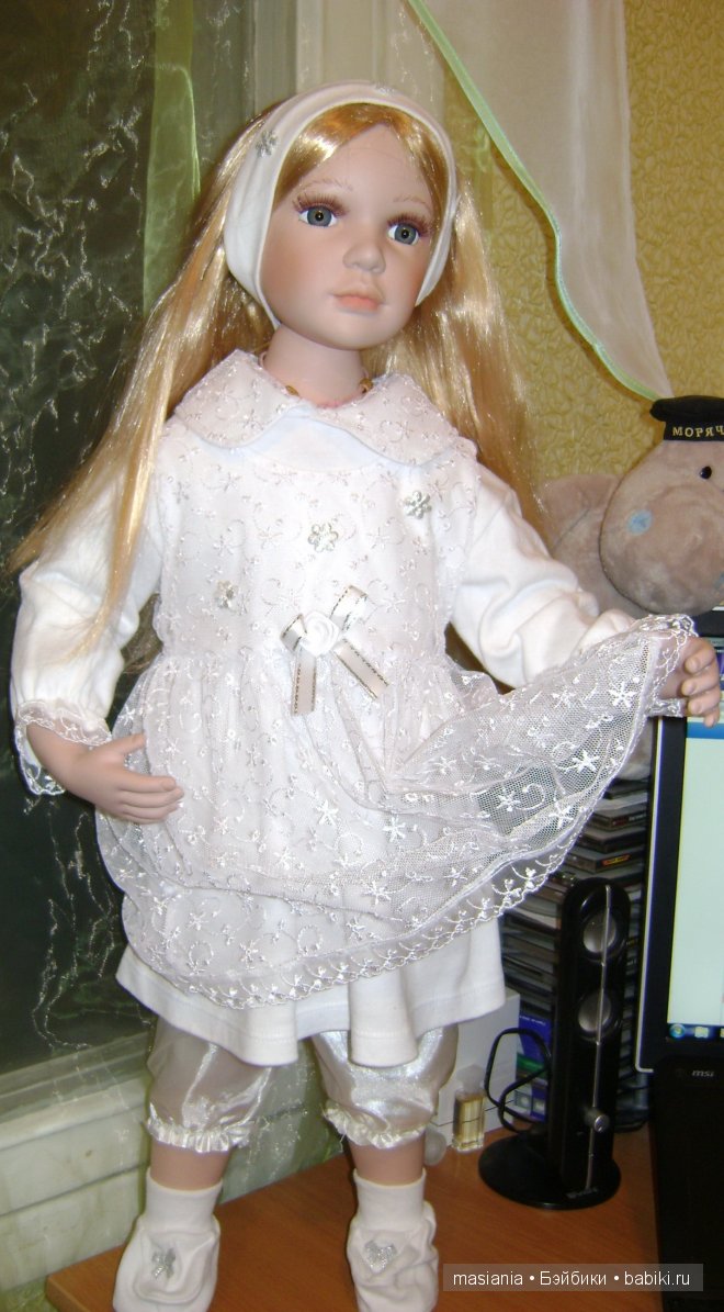 Реставрация ног у коллекционной фарфоровой куклы