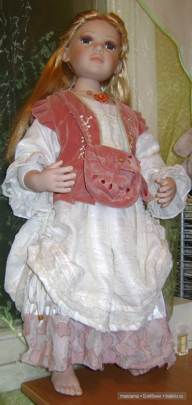 Реставрация ног у коллекционной фарфоровой куклы