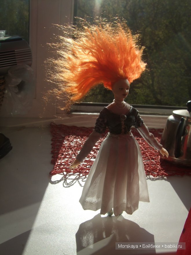 Часть 2. Мой первый мастер-класс! Пошаговый фотосет, как я создавала Элеонорочку и "вживляла" волосы