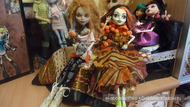 Диванчик из гольф и разное по мелочи