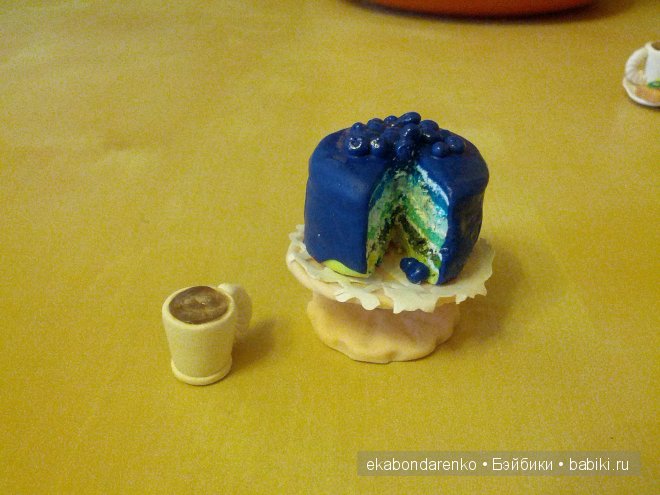 Диванчик из гольф и разное по мелочи