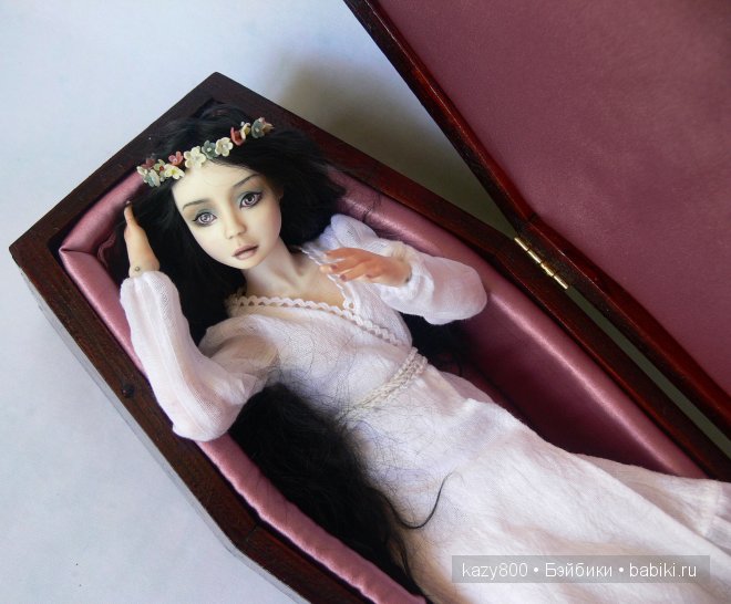 Панночка. По мотивам х/ф Вий 1967г. Авторская кукла Вороновой Виктории