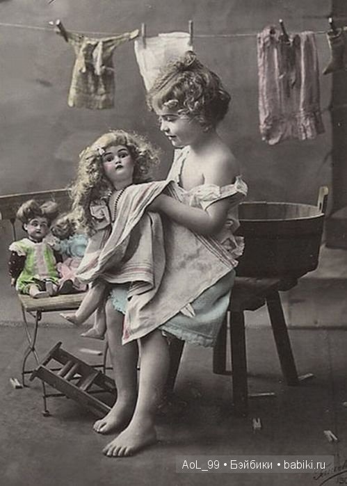 Старинные фото антикварными куклами