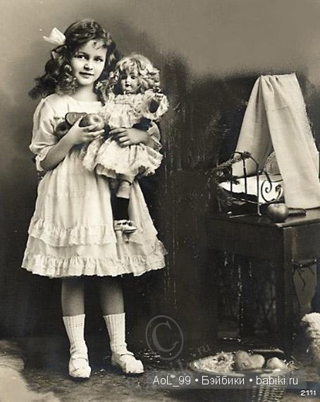 Старинные фото антикварными куклами