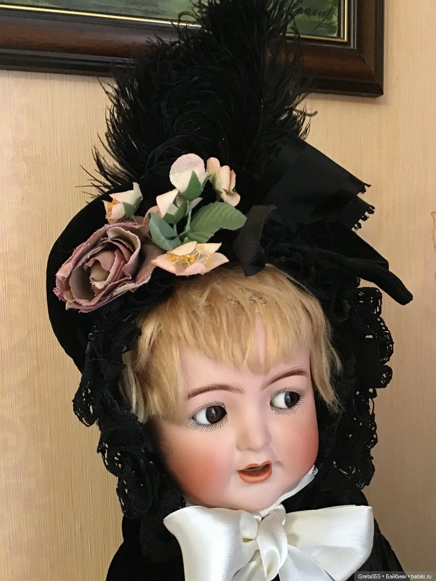 Роскошь чёрного .. бонет в викторианской стиле