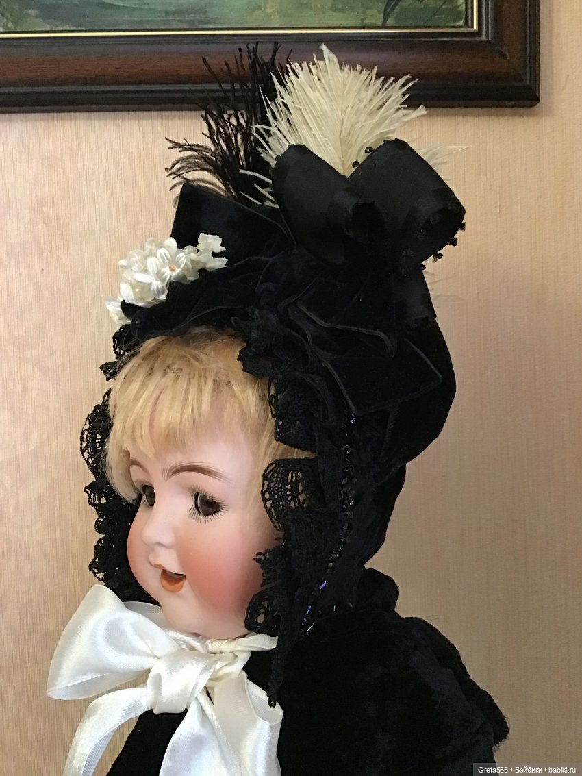 Роскошь чёрного .. бонет в викторианской стиле