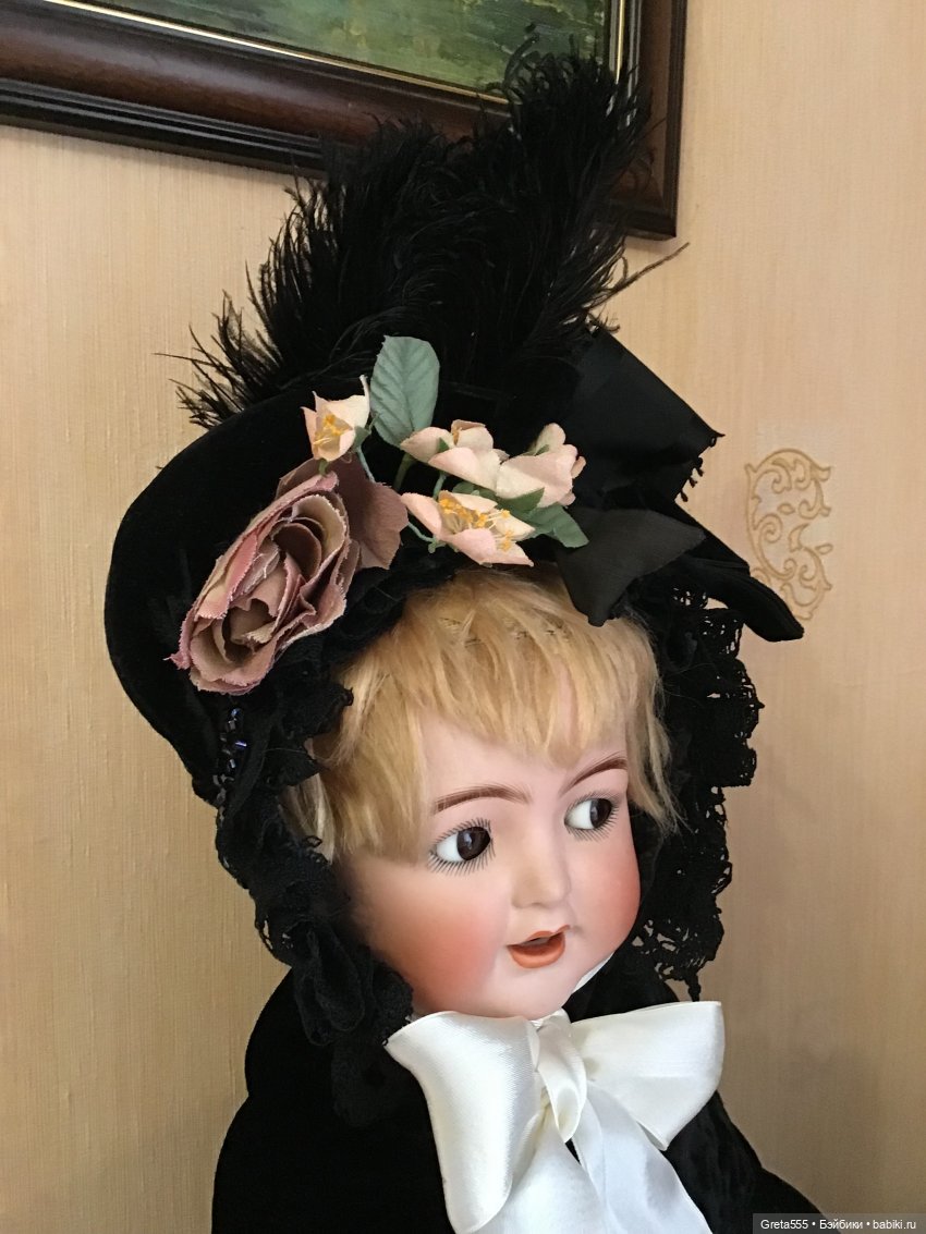 Роскошь чёрного .. бонет в викторианской стиле