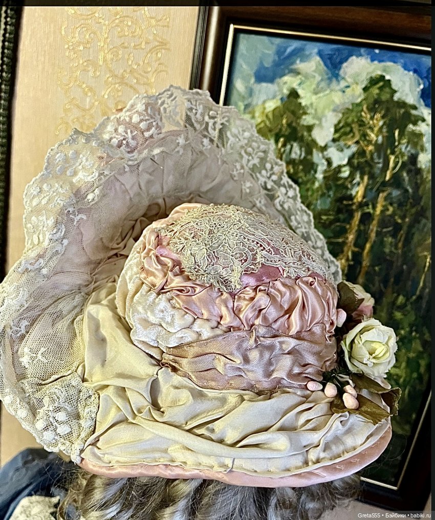 Моя новая работа - Бонет « Розовая примула , танцующая в облаках «