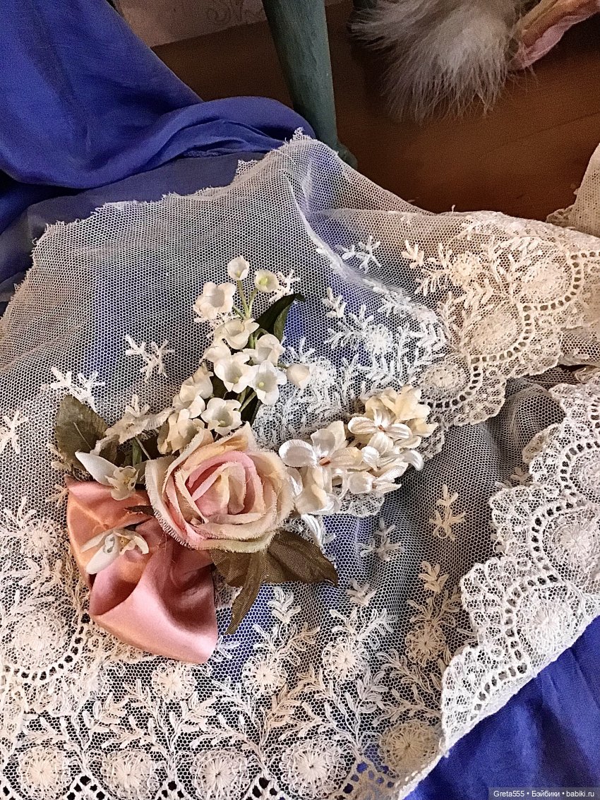 Моя новая работа - Бонет « Розовая примула , танцующая в облаках «