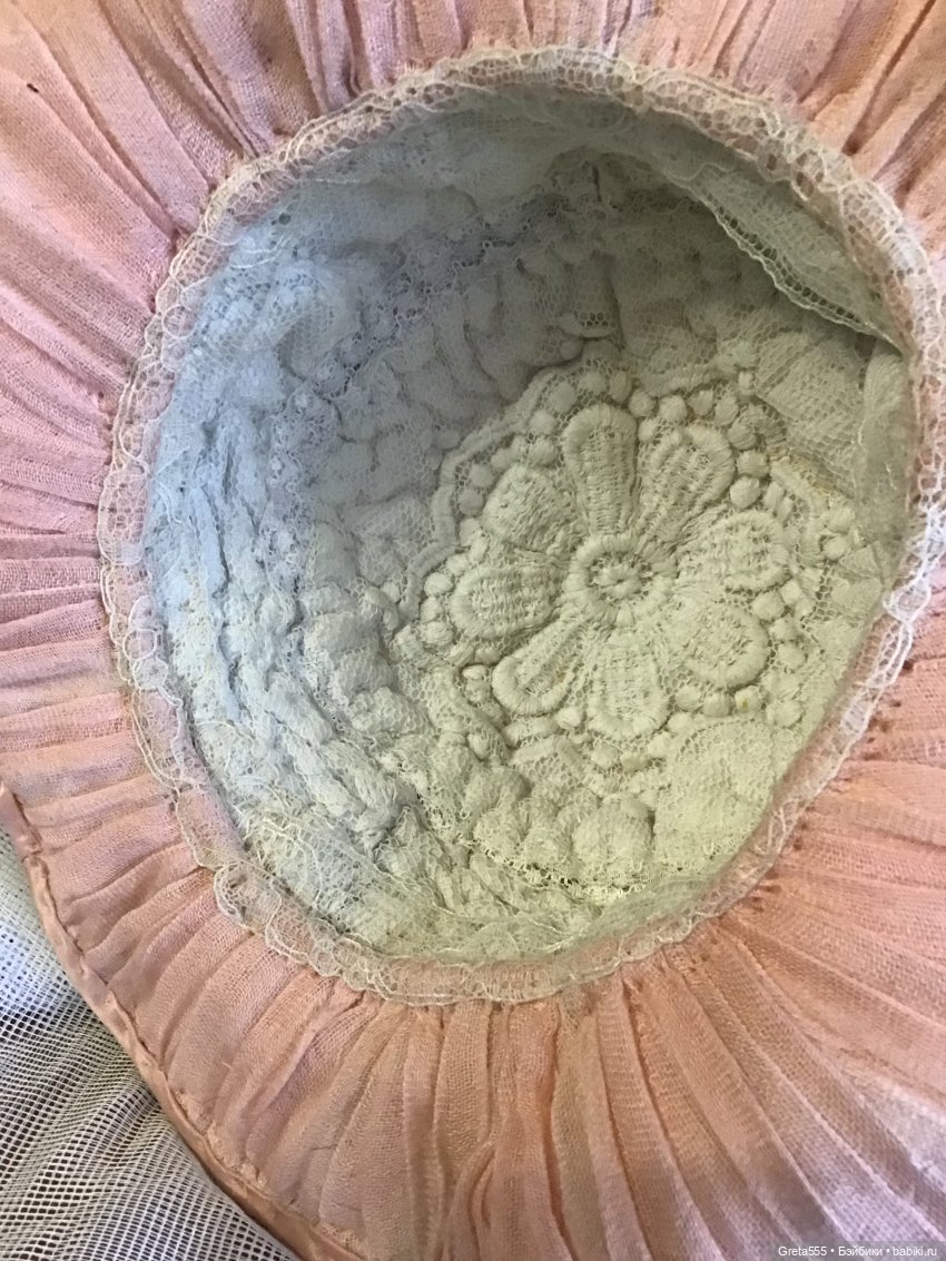 Моя новая работа - Бонет « Розовая примула , танцующая в облаках «