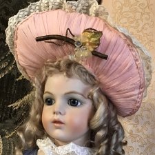 Шикарная  антикварная брошь , Люцит , « Виноградная лоза», для декора антикварных кукол и реплик