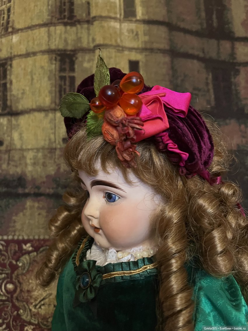 Миниатюрный Бонетик с искристой веточкой люцита - мой ответ на супер- холод этой зимы (фото 7)