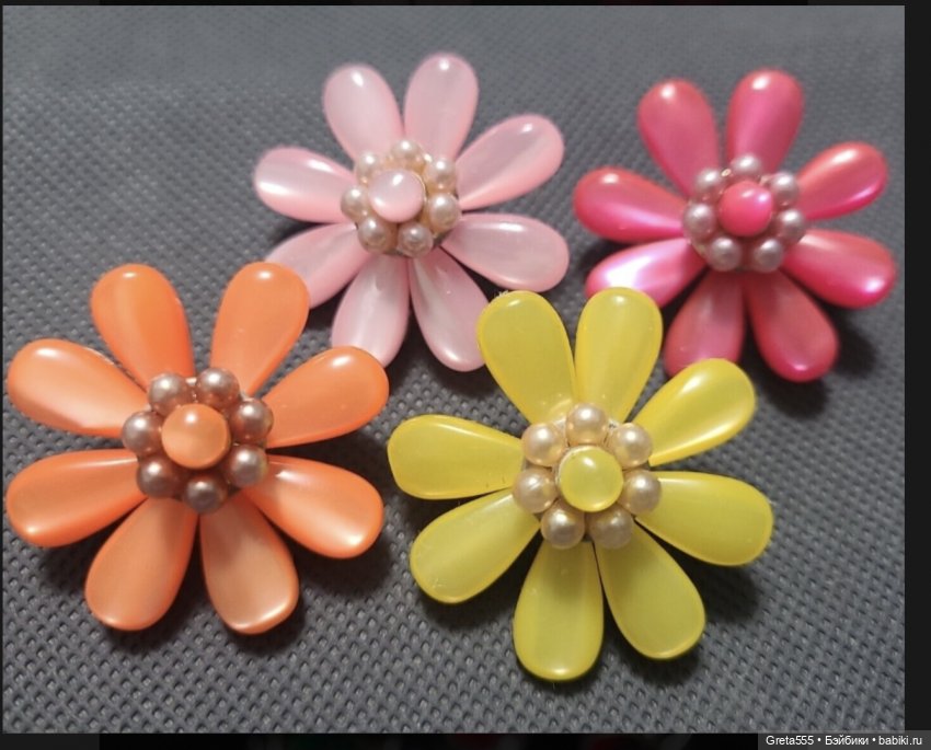 Миниатюрный Бонетик с искристой веточкой люцита - мой ответ на супер- холод этой зимы (фото 6)