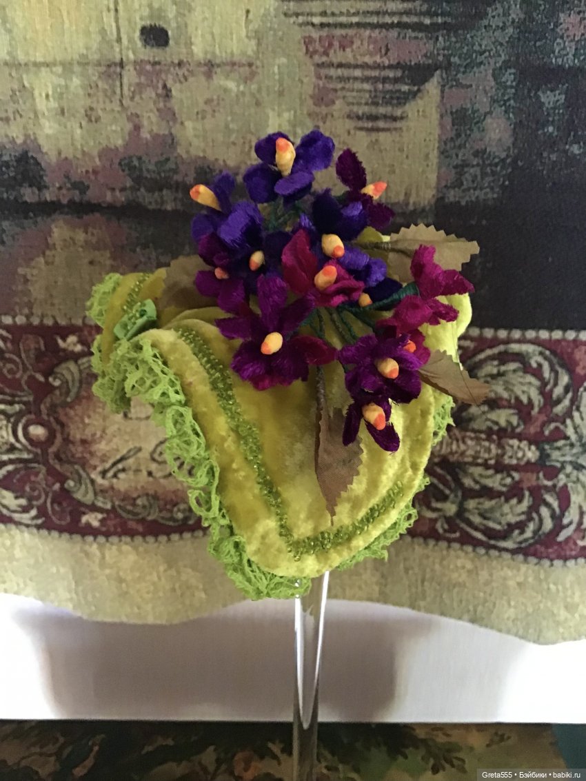 В преддверии весны : мой новый бонет в волшебном , обновляющем цвете « Шартрез «