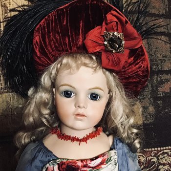 Прекрасный красный хамелеон - мой новый бонет .