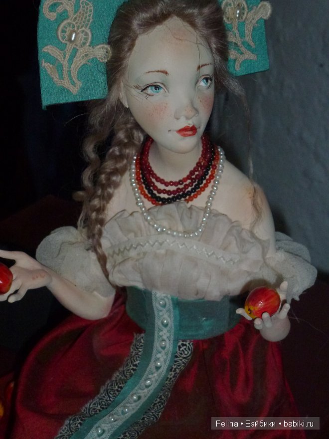 Куклы на Ветошном в фас и в профиль. Выставка кукол