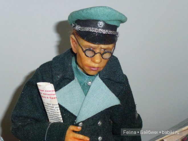 Куклы на Ветошном в фас и в профиль. Выставка кукол