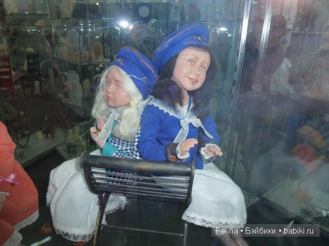 Куклы на Ветошном в фас и в профиль. Выставка кукол