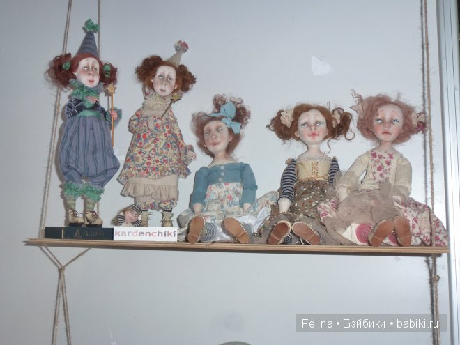 Куклы на Ветошном в фас и в профиль. Выставка кукол