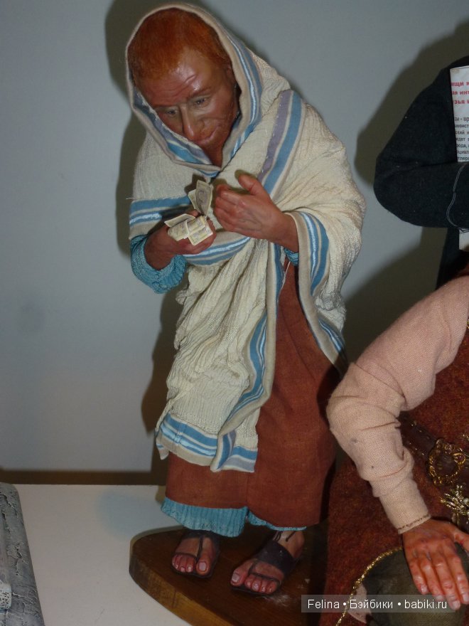 Куклы на Ветошном в фас и в профиль. Выставка кукол