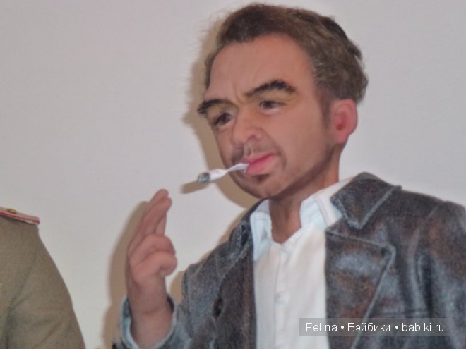 Куклы на Ветошном в фас и в профиль. Выставка кукол