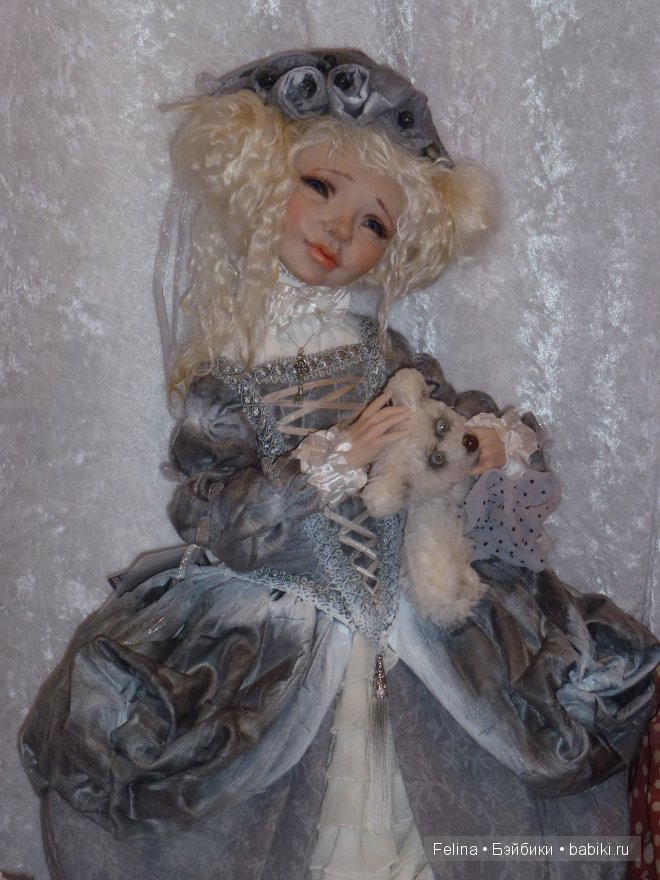Куклы на Ветошном в фас и в профиль. Выставка кукол