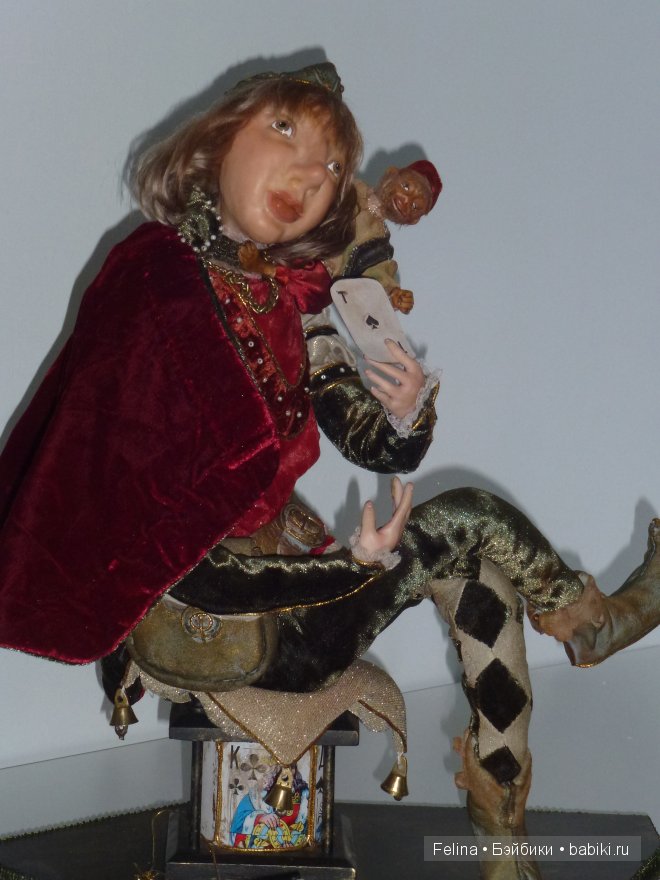 Куклы на Ветошном в фас и в профиль. Выставка кукол