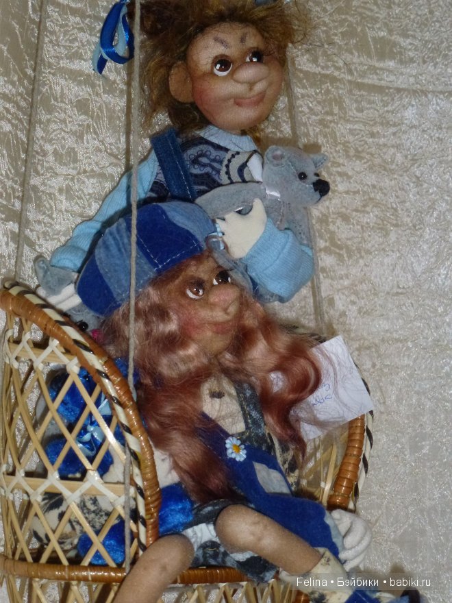 Куклы на Ветошном в фас и в профиль. Выставка кукол